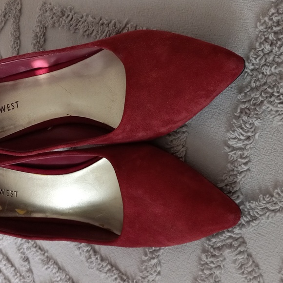 Suede leather heels - Picture 3 of 3